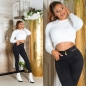 Preview: Figurbetonte High Waist Jeans mit Knopfleiste und Zierkettchen - schwarz