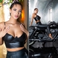 Preview: Sexy Bustier Crop-Top im Wetlook - schwarz