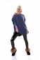 Preview: Moderner Longpullover mit Lochmuster-Verzierung - blau