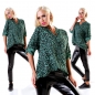 Preview: Oversize Leo-Shirt mit halblanger Knopfleiste - smaragd