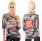 Preview: Camouflage Sweatshirt mit modischen Schrift-Prints - grün