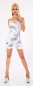 Preview: Figurbetonter Hotpants-Overall mit bunten Hawaii-Muster - blau/weiß
