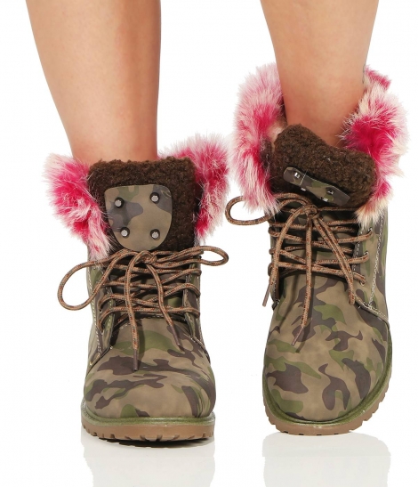 Moderner Schnürstiefel / Boots mit Kunstfell-Bordüre - camouflage