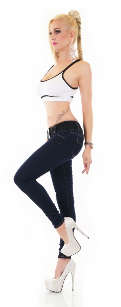 Skinny-Jeans mit modischen Kontrast-Nähten und Gürtel in dark blue