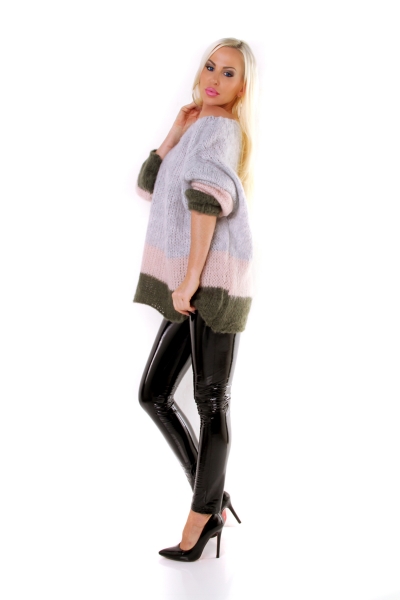 Warmer Strick-Pullover mit modischen Streifen-Design - grau