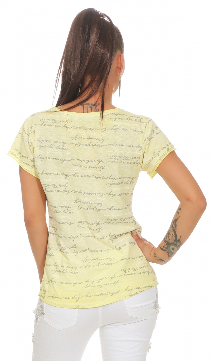 Lässiges Oversize Shirt mit Glitzer-Schriftzügen in gelb