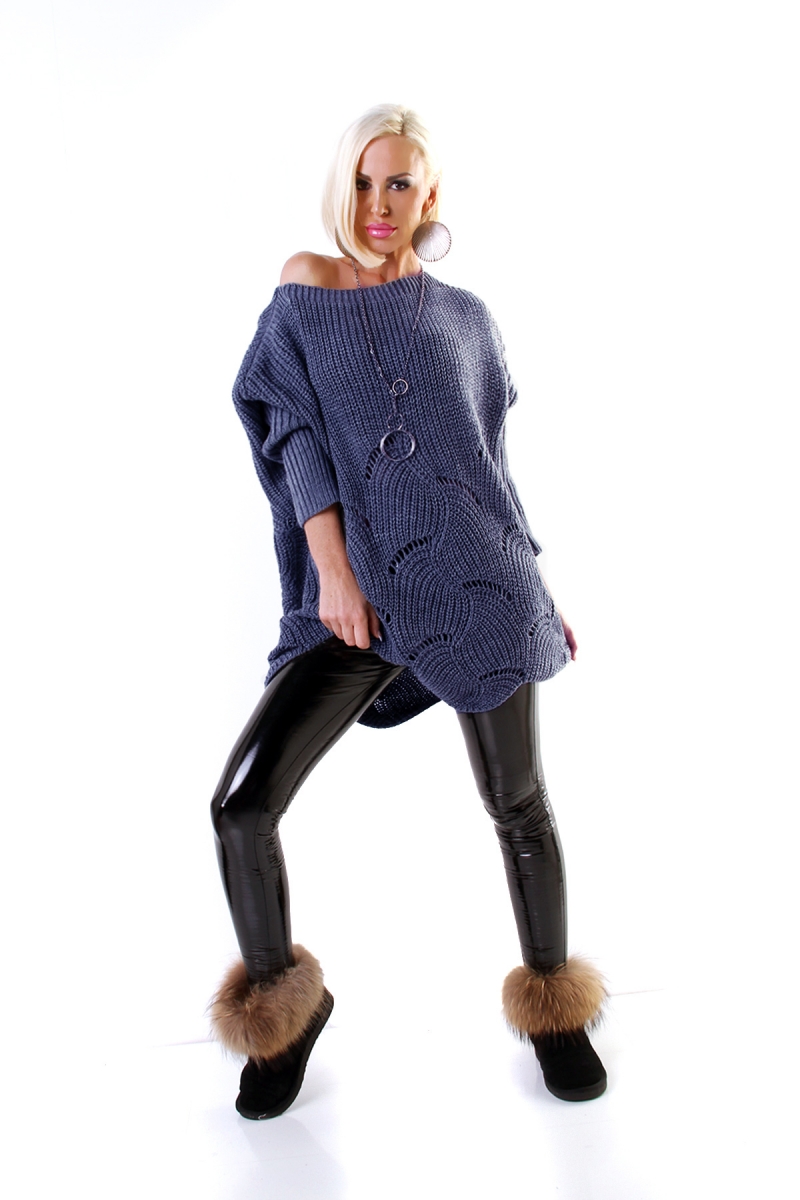 Moderner Longpullover mit Lochmuster-Verzierung - blau