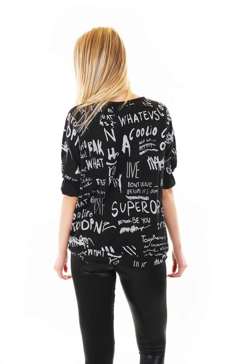 Croped Sweatpullover mit witzigen Schriftzügen in schwarz