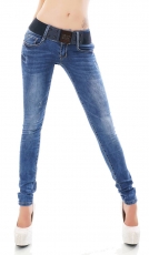 Skinny-Jeans in aktueller Waschung mit breitem Gürtel in blue washed