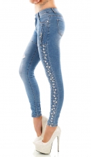 Crash-Jeans mit Vintage-Effekten und Pailletten-Blumenbordüre in light blue