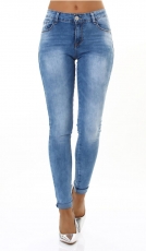 Moderne Push Up Jeans im aktuellen Wasch-Effekten - blue washed